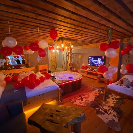 Heaven VIP Wooden Palace Bed and Breakfast Ardeşen Buitenkant foto