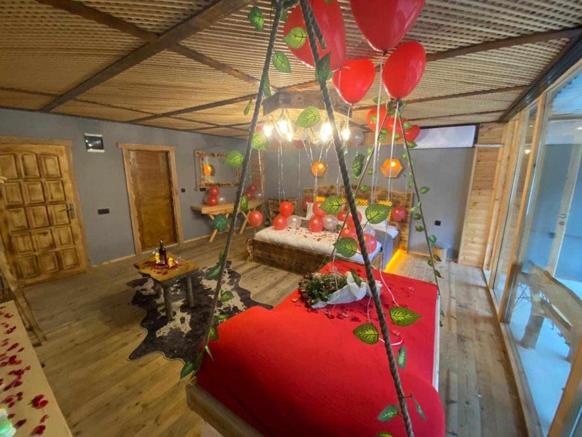 Heaven VIP Wooden Palace Bed and Breakfast Ardeşen Buitenkant foto