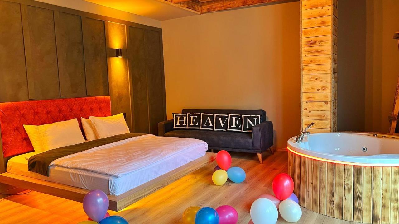 Heaven VIP Wooden Palace Bed and Breakfast Ardeşen Buitenkant foto